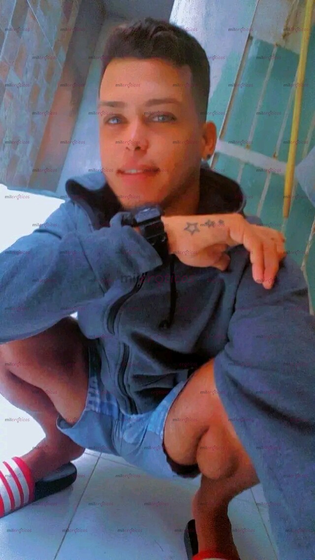 FOTOS DE HETERO CON 21CM DE VERGA DISPUESTO A METERTE LA