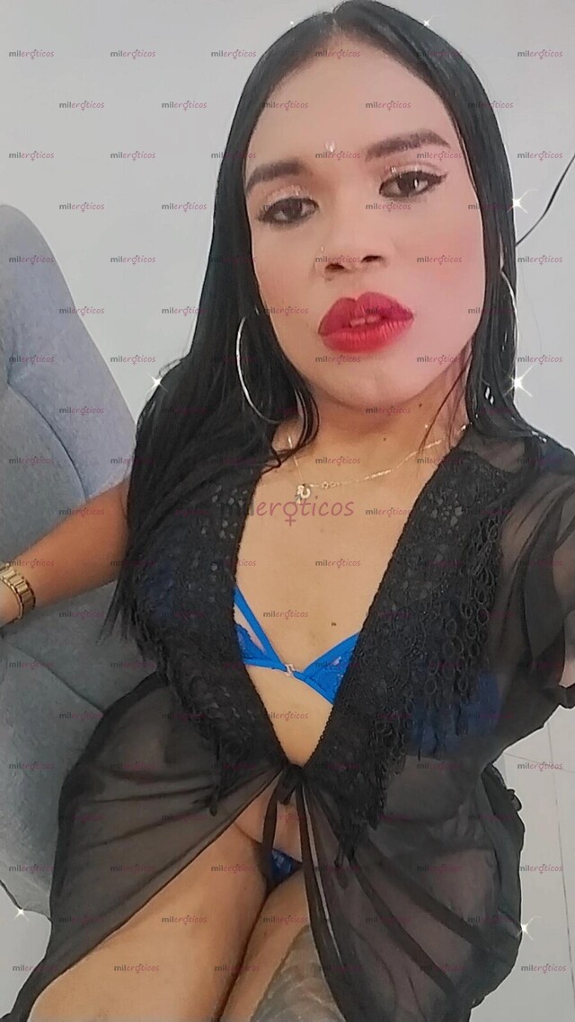 FOTOS DE SÚPER DESCOMPLICADA RICO TRATO POCOS DÍAS SUPER VERSÁTIL