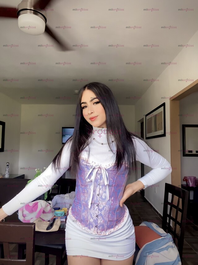 FOTOS DE 100% FEMENINA NATURAL PASIVA ( LÍA SUÁREZ )