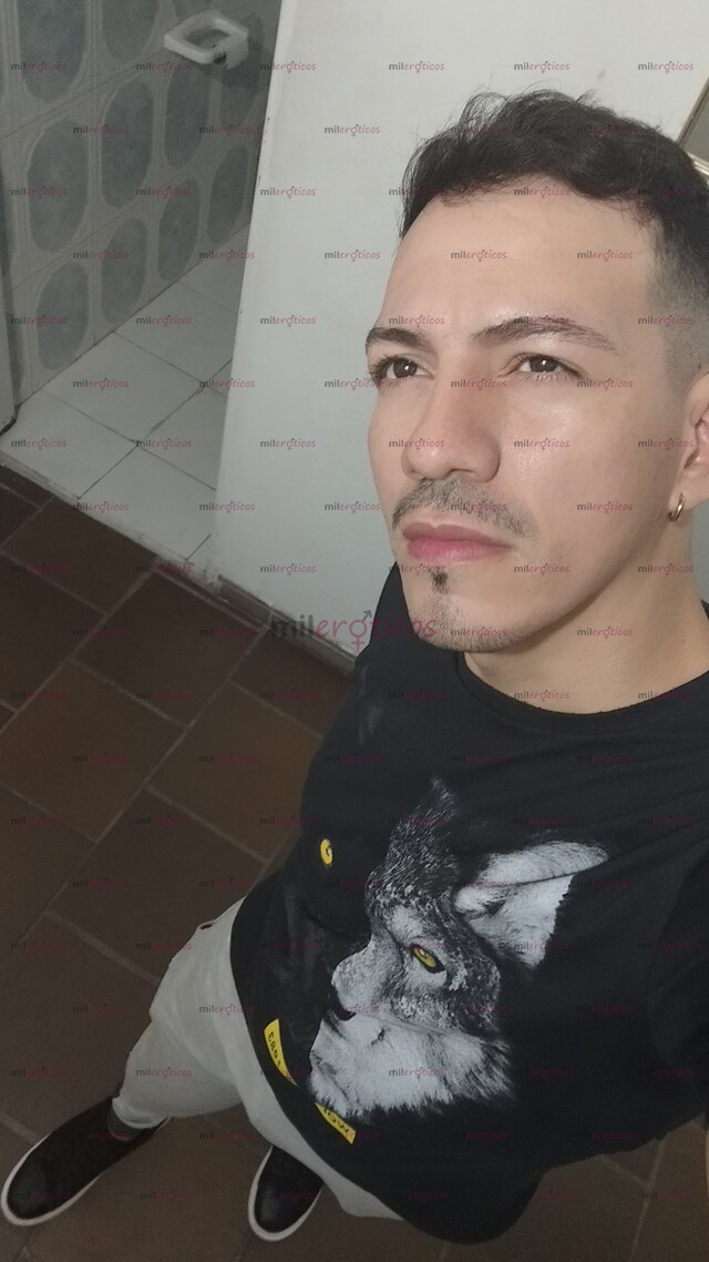 FOTOS DE 2CHICOS COMPLACIENTES CON SITIO DISCRETO