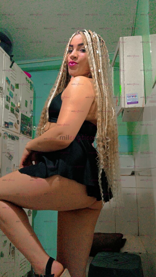 FOTOS DE ARDIENTE VENEZOLANA D PIEL BLANQUITA CABELLO COBRIZO CON EL MEJOR PLAZER