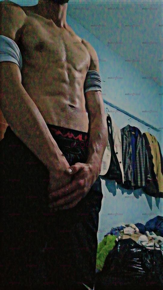 FOTOS DE TE BESARÍA TUS LABIOS Y LENTAMENTE SUBIRÍA HASTA TU BOCA