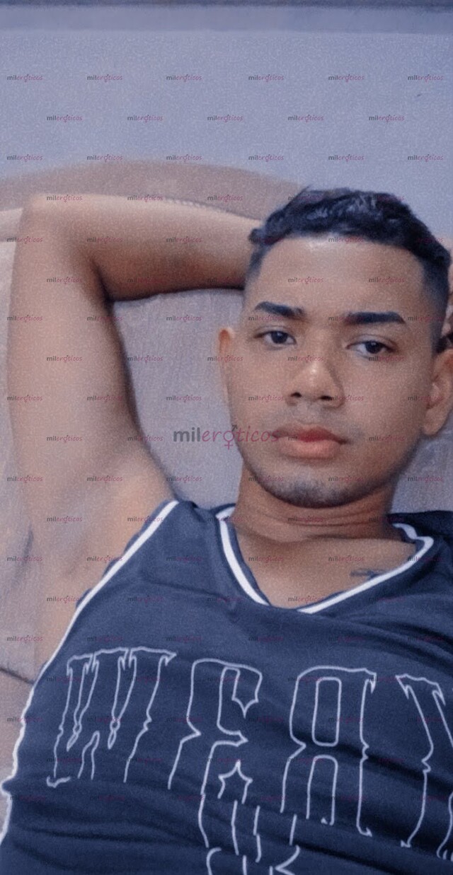 FOTOS DE MORENOS VERGÓN COMPLACIENTE DE PASO POR TU CIUDAD