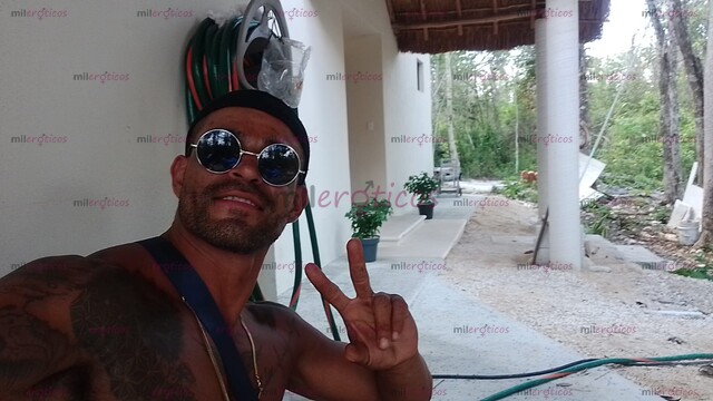 FOTOS DE MACHO CHACAL, MORENO, TATUADO... MANDA MENSAJE.