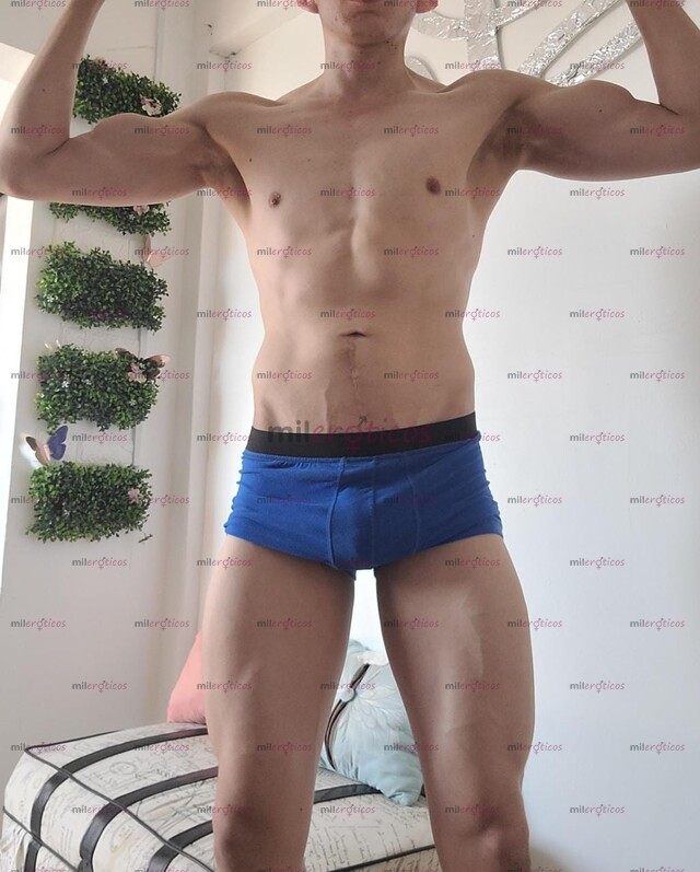 FOTOS DE ALEJANDRO COMPLACIENTE VARONIL ATLETICO 25 ANOS