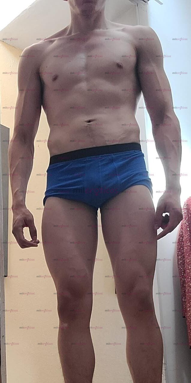 FOTOS DE ALEJANDRO 25 COMPLACIENTE ATLETICO BUEN VER