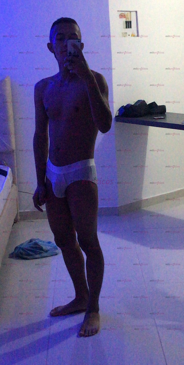 FOTOS DE HOLA, SOY ALEJANDRO JOVEN VARONIL TENGO 21 AÑOS, NUEVO EN LA CIUDAD DE PASO