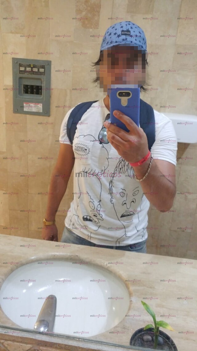 FOTOS DE SOY ROBERTO... CONTÁCTAME CONOCERME SERÁ DELICIOSO!!!!