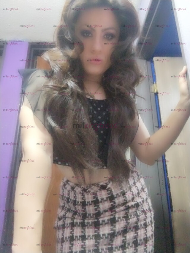 FOTOS DE HELENA GRANDE Y RENDIDORA UN DELIRIO DE PLACER