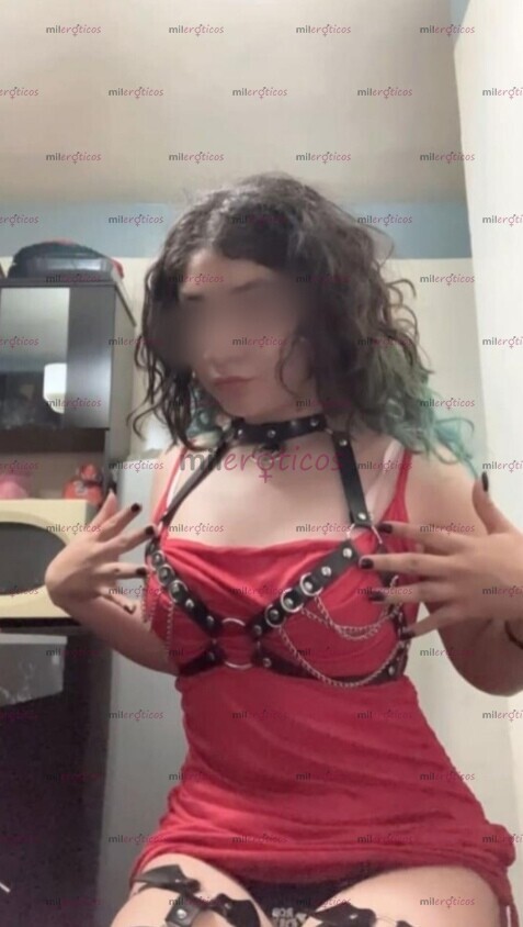 FOTOS DE VEN DEJATE CONSENTIR PAPI CON UNA JOVEN COMO YO.