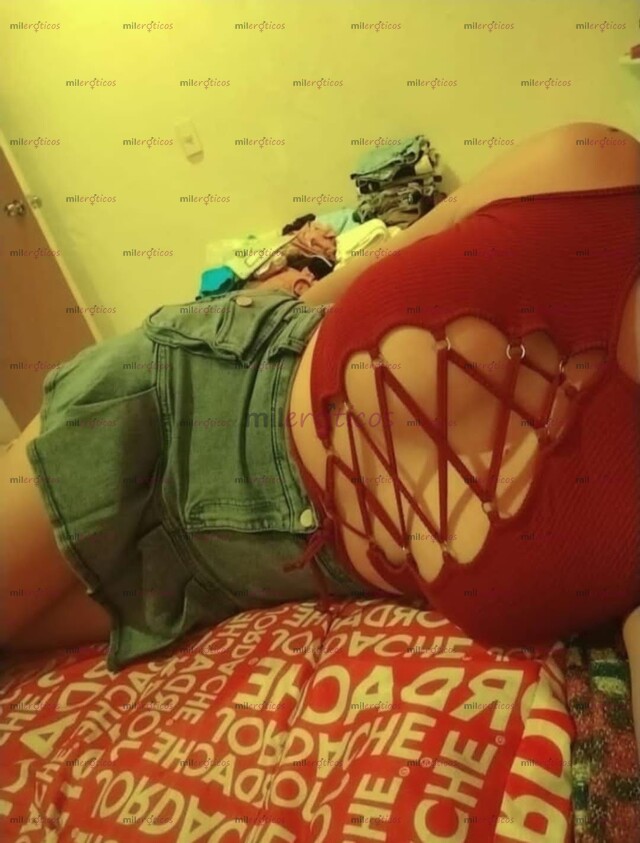 FOTOS DE TETONA CON BUENA VERGA VEN Y DISFRUTA DE UNA RICA LECHE