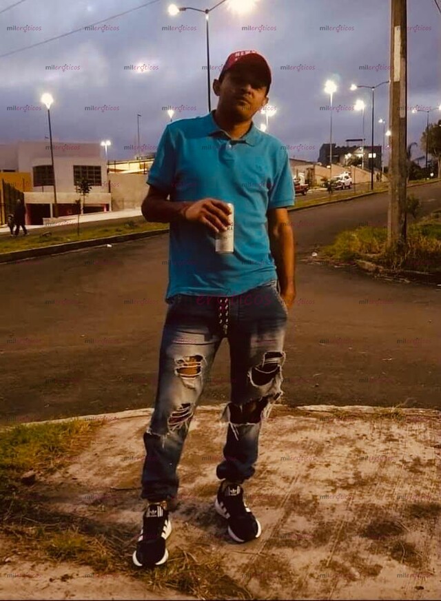 FOTOS DE OLA MI NOMBRE ES YOON UN CHICO DOTADO VARONIL CON AVITACION