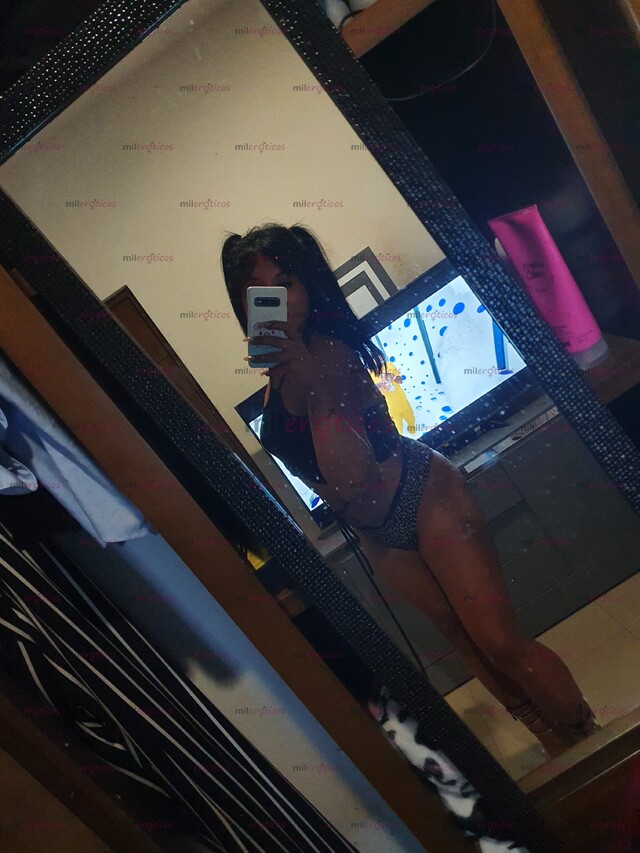 FOTOS DE CHICA ARDIENTE DISPUESTA A CUMPLIR TUS MAS OSCURAS FANTASÍAS LLAMAME