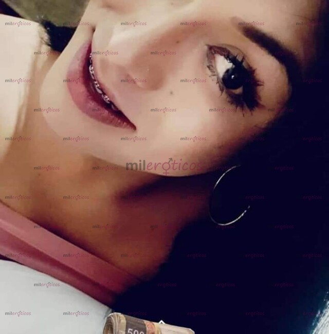 FOTOS DE CHICA ARDIENTE DISPUESTA A CUMPLIR TUS MAS OSCURAS FANTASÍAS LLAMAME