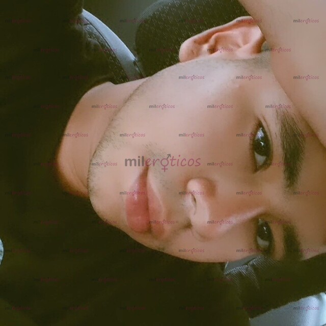 FOTOS DE POLLO 100% PASIVO. SERIO, NALGON Y DESCOMPLICADO