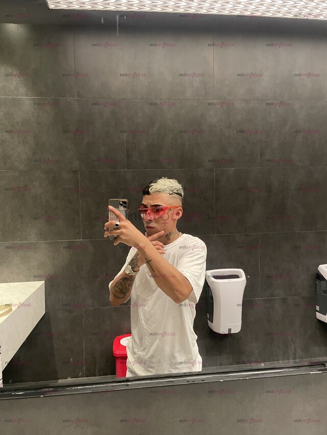 FOTOS DE NUEVO MORENO VERGON CON GANAS DE MUCHO SEXO