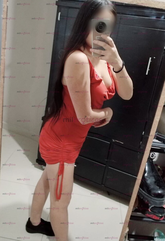 FOTOS DE SOY FLAQUITA CON UN CULO BIEN RICO Y APRETADITO