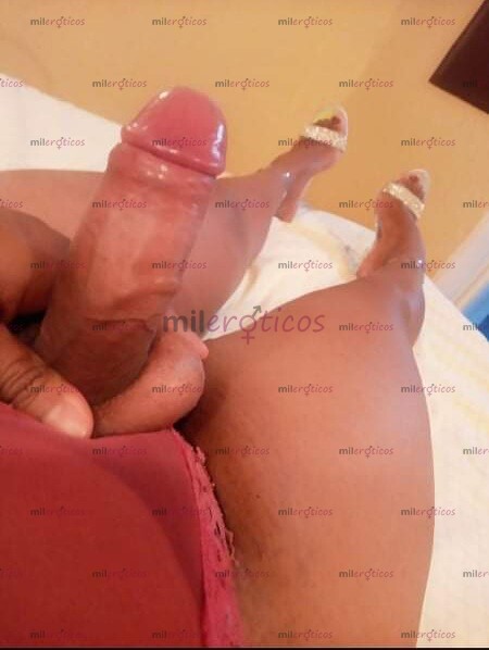 FOTOS DE DE REGRESO EN TU PORTAL, CON UN RICO CULO Y UN CARAMELO SABROSO LLAMAME