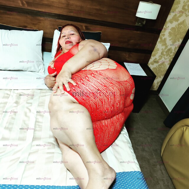 FOTOS DE MODELO BBW BELLA GORDITA INCREÍBLE PARA TU FANTASÍA