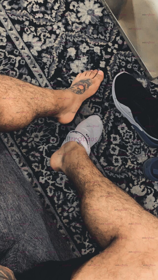 FOTOS DE MACHO CHACAL TATUADO ACTIVO MUY CALIENTE Y COMPLACIENTE