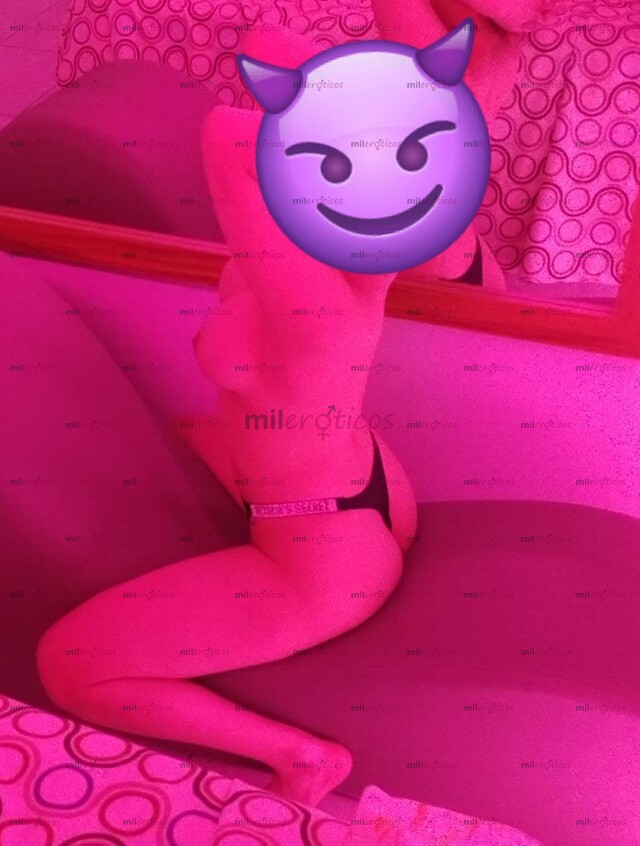 FOTOS DE SOY LO QUE BUSCAS PAPI CERRADITA RICA Y APRETADITA