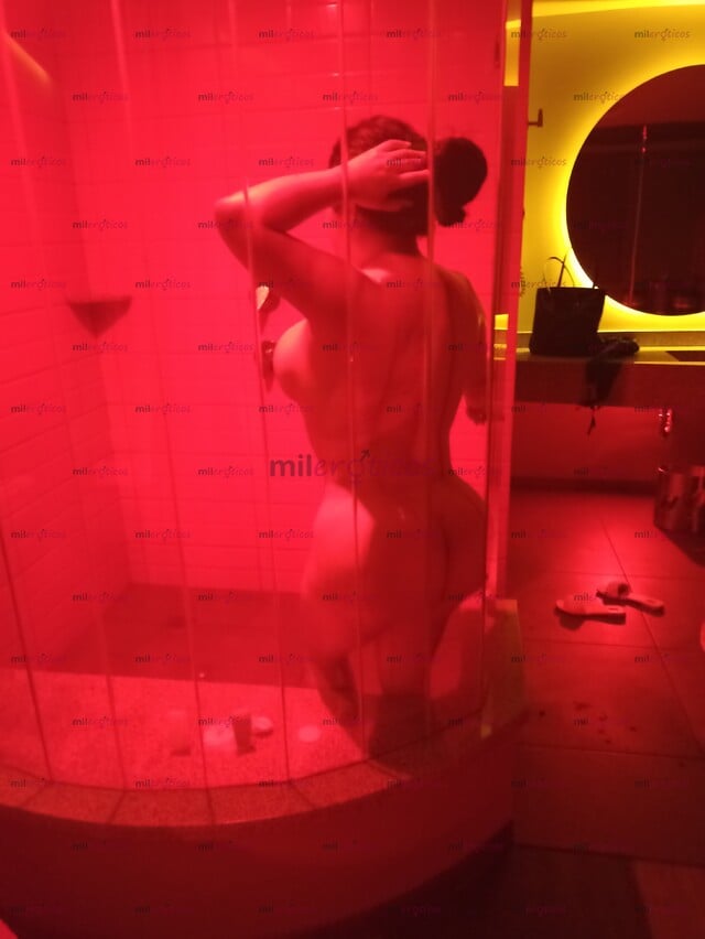 FOTOS DE MODELO AA PÁSA UN MOMENTO DELICIOSO RIQUÍSIMO CUMPLO TODAS TUS FANTASIAS