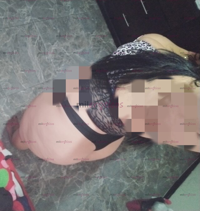 FOTOS DE TU MAMASITA ESPERANDO QUE VENGAS PARA DARTE UNA CHUPADA RICA
