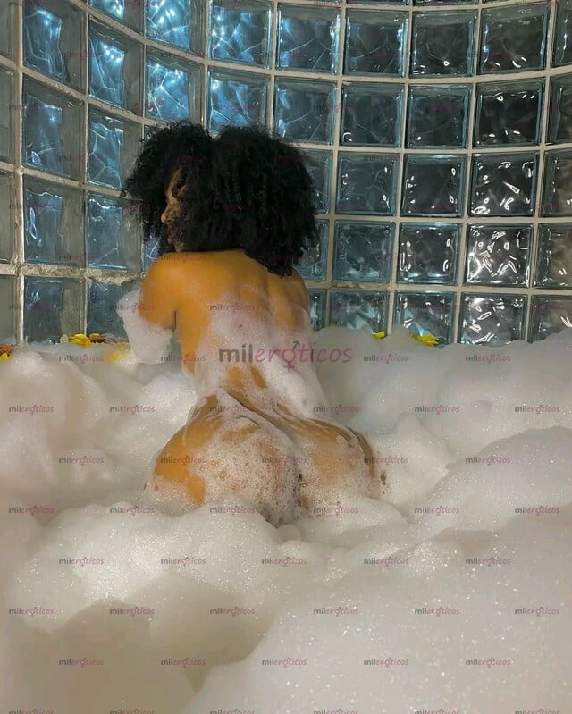 FOTOS DE LLEGUÉ A TU HERMOSA CIUDAD ESTÁ LINDA MORENA PARA COMPLACER TODAS TUS FANTASIAS