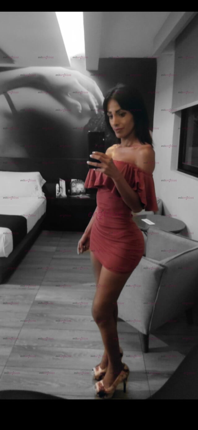 FOTOS DE NAHOMI MAYORAL PORNOSTAR MORENA DELGADA CON CUERPO DE IMPACTO