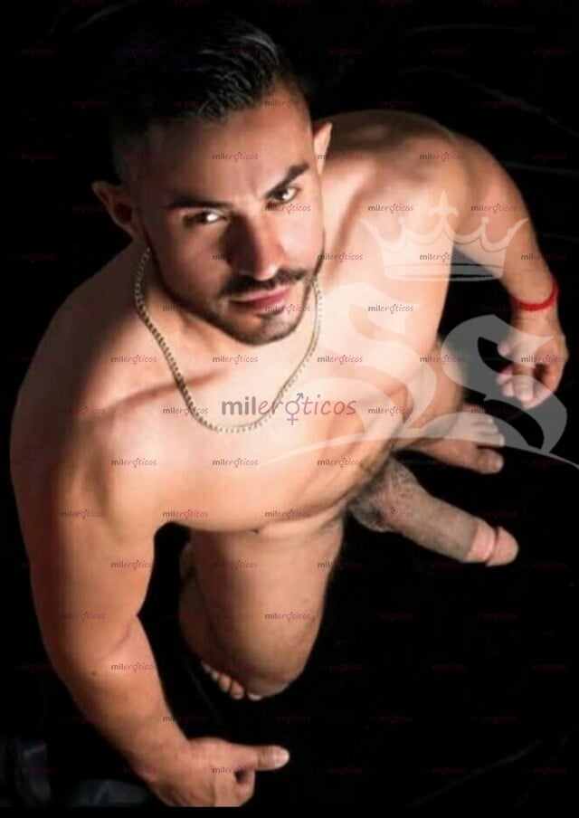 FOTOS DE EDUARDO LUJÁN; SENSUAL, CACHONDO Y CALIENTE POR NATURALEZA.