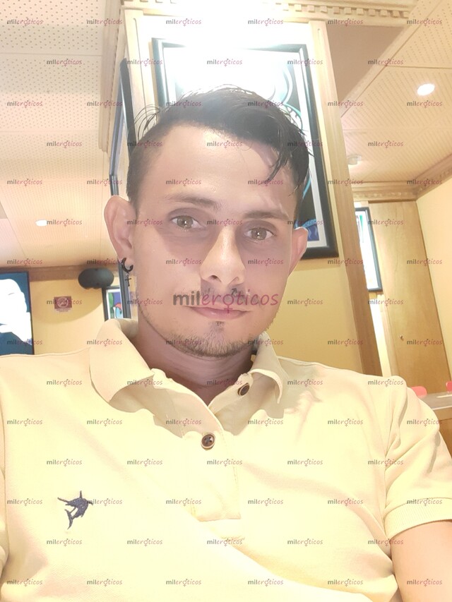 FOTOS DE SOY MUY ARRECHO Y LA TENGO BN GRANDE Y GRUESA PERO SOLO TRABAJO PARA MUJERES GRA