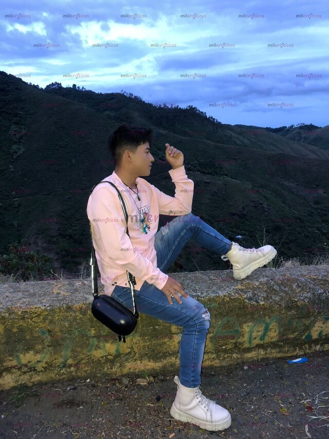 FOTOS DE JOVENCITO LINDO DE 18AÑOS NUEVO EN CALI VEN Y DISFRUTA DE UNA BUEN SERVICIO LEA
