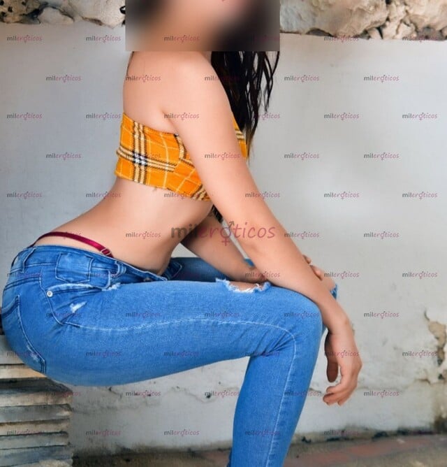 FOTOS DE BIEN RICO MI AMOR ÓRALE LAS POSES QUE QUIERAS SOY UNA CHICA MUY COMPLACIEN