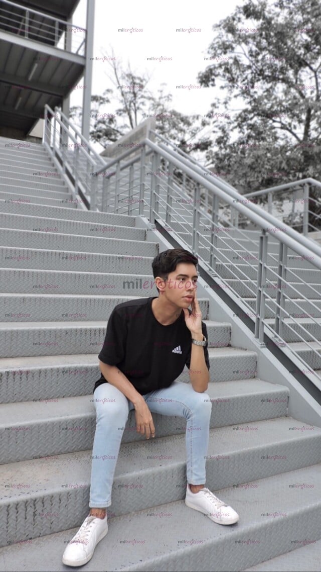 FOTOS DE MARIO TU SUEÑO IDEAL TWINK BONITO Y EXCLUSIVO DISPUESTO A COMPLACERTE