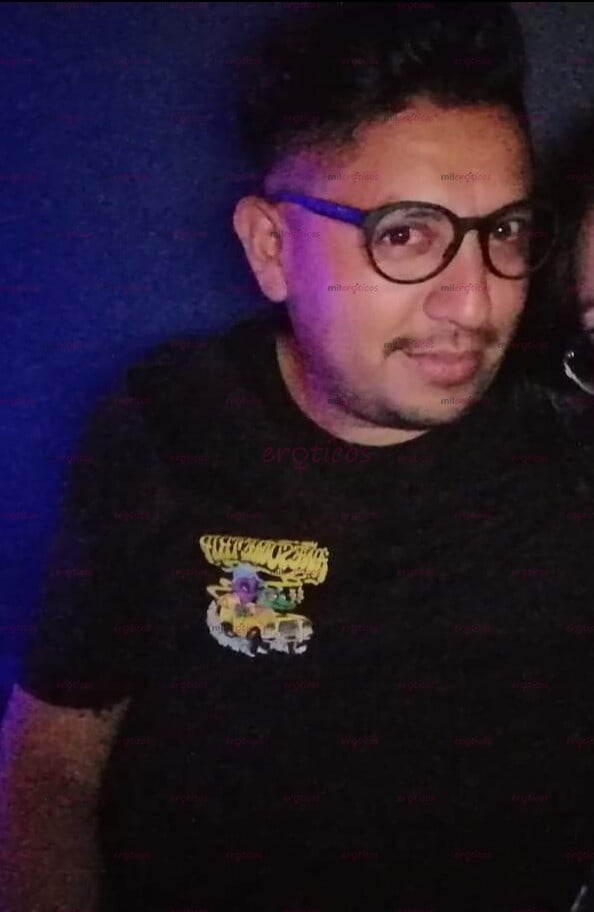 FOTOS DE HOMBRE PROMEDIO, EDUCADO, RESPETUOSO, ATENTO, DISCRETO, BUENA COMPAÑIA.