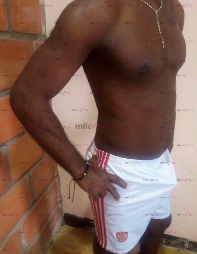 FOTOS DE GIGOLO DE ALTA GAMA,MADURO, SUPERDOTADO,DE CLASE Y PROFESIONAL