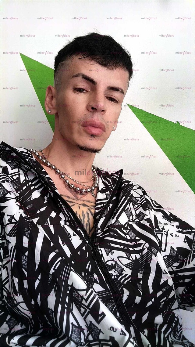 FOTOS DE FLACO VERGON LECHERO TATUADO VENDO CONTENIDO Y VIDEO LLAMADAS CALIENTES