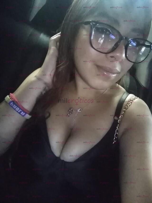 FOTOS DE SAMANTA TU NIÑA TIERNA PERO TAMBIÉN PERVERSA CON GANAS DE COGERTE