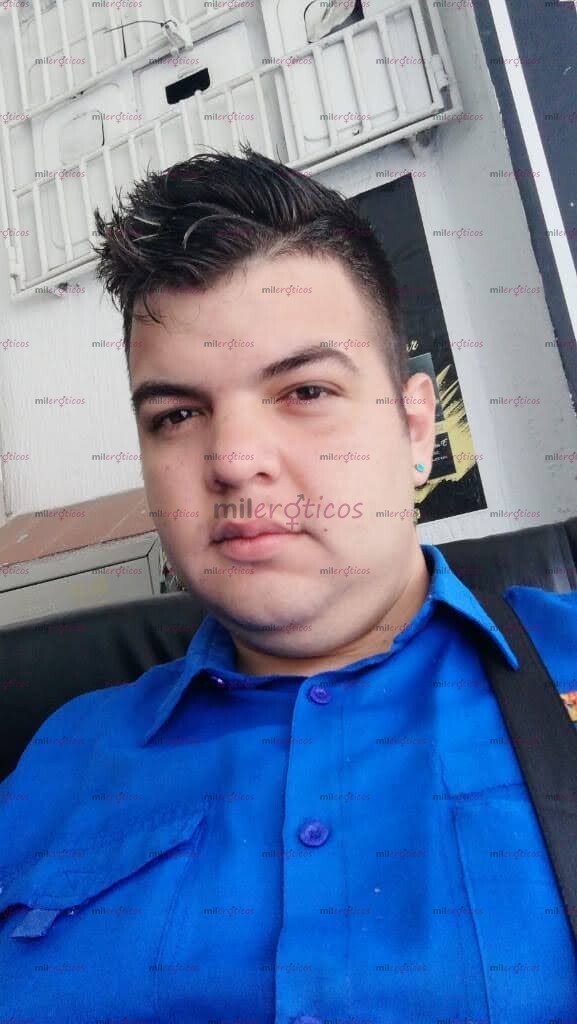 FOTOS DE CHICO ALTO BLANCO. ROBUSTO UN OSITO ESCRÍBEME AL WHATSAPP.