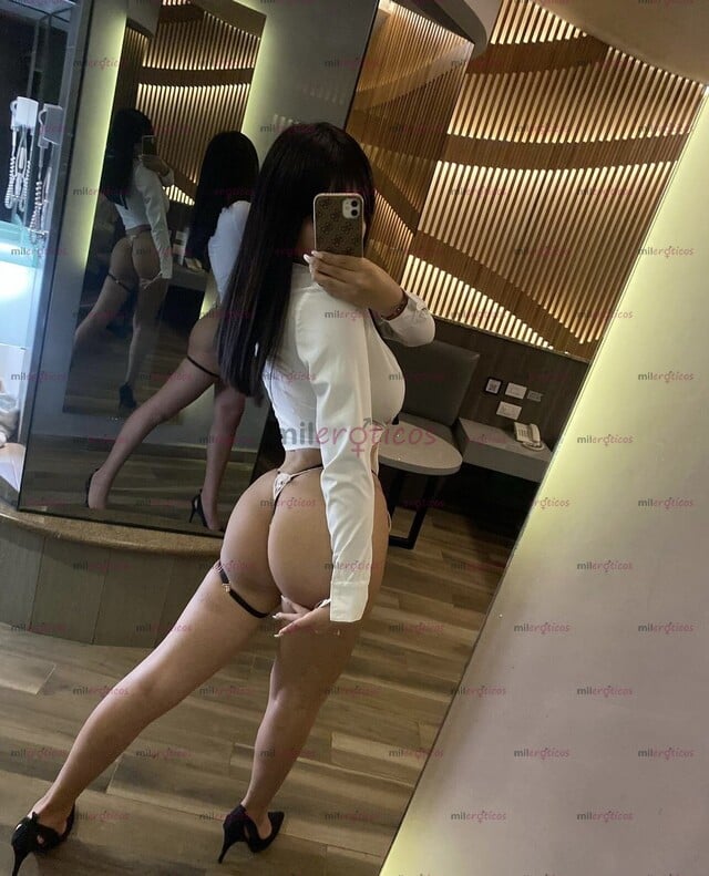 FOTOS DE KINERETH LA MAS JOVEN,BELLA Y CALIENTE DEL PORTAL LLÁMAME Y COMPRUÉBALO