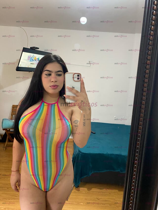 FOTOS DE ARDIENTE ESCORT FLAQUITA Y ESTRECHA CON GANAS DE MUCHO SEXO