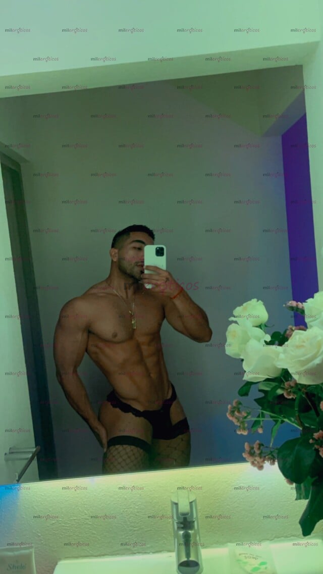 FOTOS DE NALGONSOTE GUAPO Y SEXY CALIENTE DISPONIBLE PARA TI ÚNICOS DÍAS