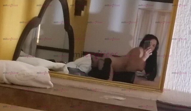 FOTOS DE TU CHICA FAVORITA NENA TRANS CON UN CARAMELO PARA TI