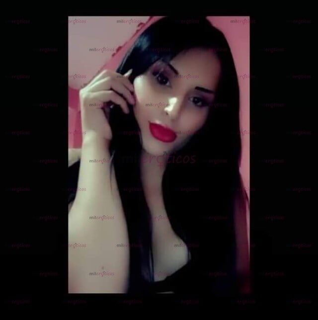 FOTOS DE TU CHICA FAVORITA NENA TRANS CON UN CARAMELO PARA TI