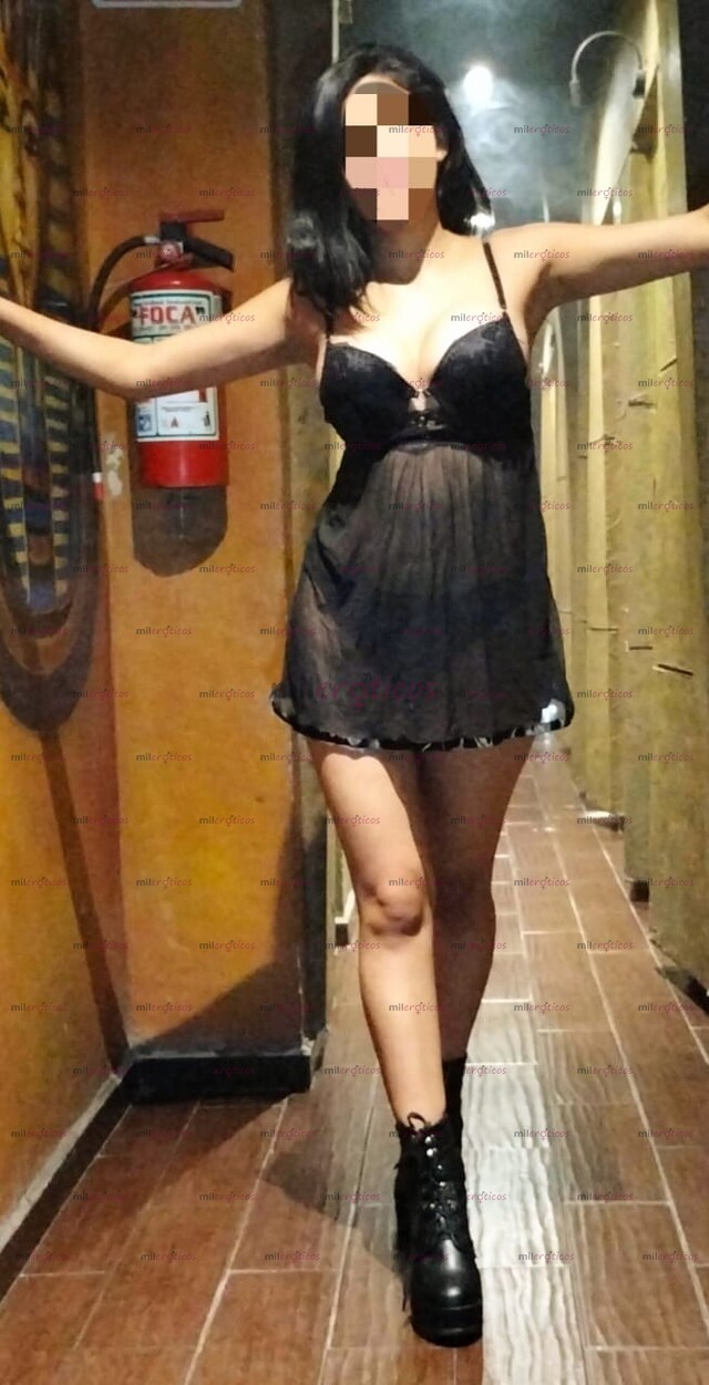 FOTOS DE TRATO DE NOVIOS SUPER CACHONDA DELGADITA TALLA 3 BONITOS PECHOS