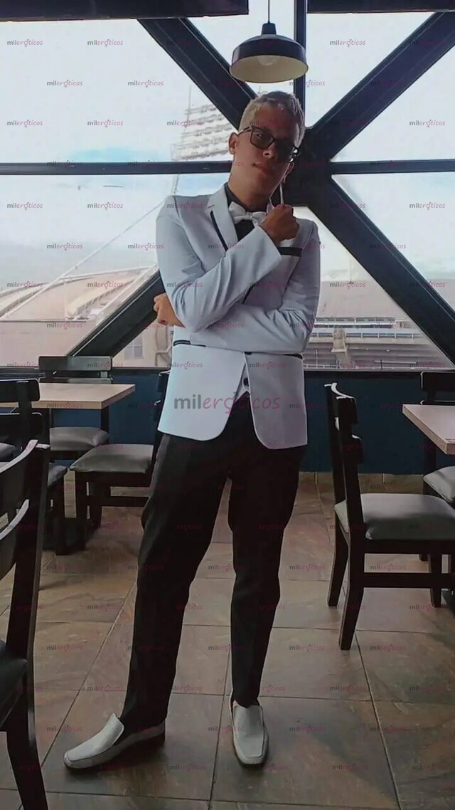 FOTOS DE CALEÑO, VERSÁTIL, JOVEN DISPUESTO A COMPLACERTE