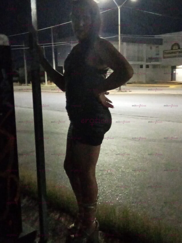 FOTOS DE SOY NENA ALTA PIEL BLANCA BIEN NALGONA Y PIERNUDA RICA CACHONDA