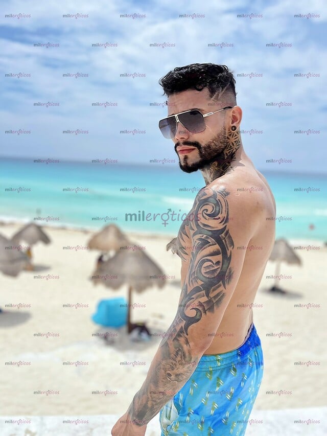 FOTOS DE 25 AÑOS JOVEN COLOMBIANO SEXY INTER MORBOSO.