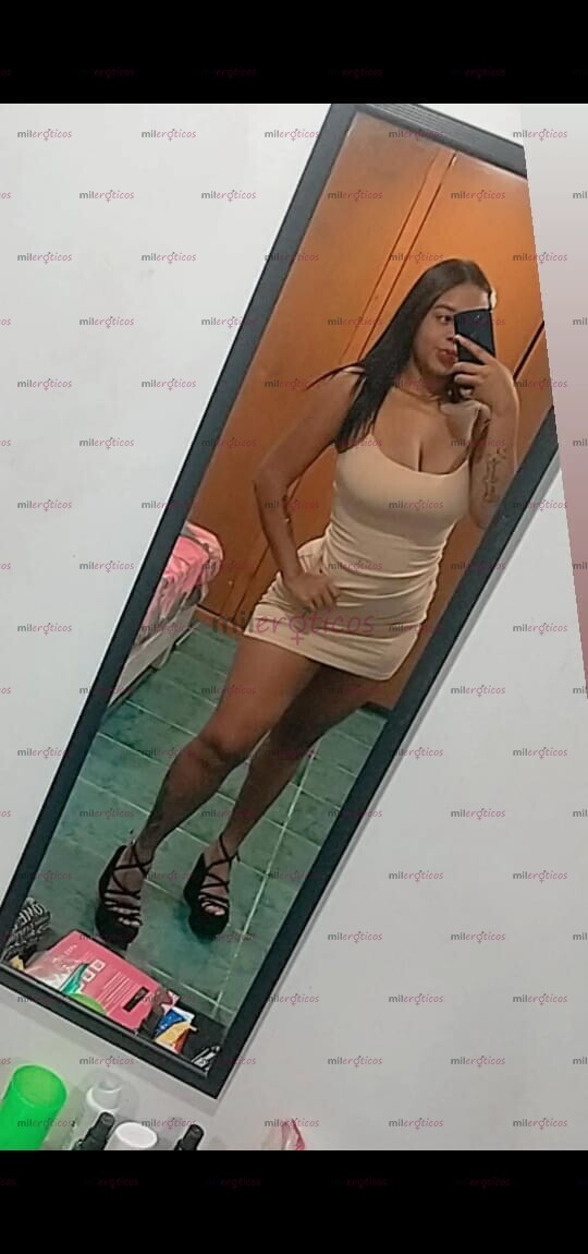 FOTOS DE MUY ACESSIBLE MOROCHITA NALGONA TETONA SUPER COMPLACIENTE