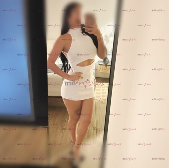 FOTOS DE SOY CAROL ..... FLAQUITA ......NALGONA .....Y..... MUY CACHONDA